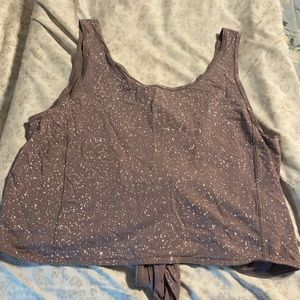 Tie in the back tank